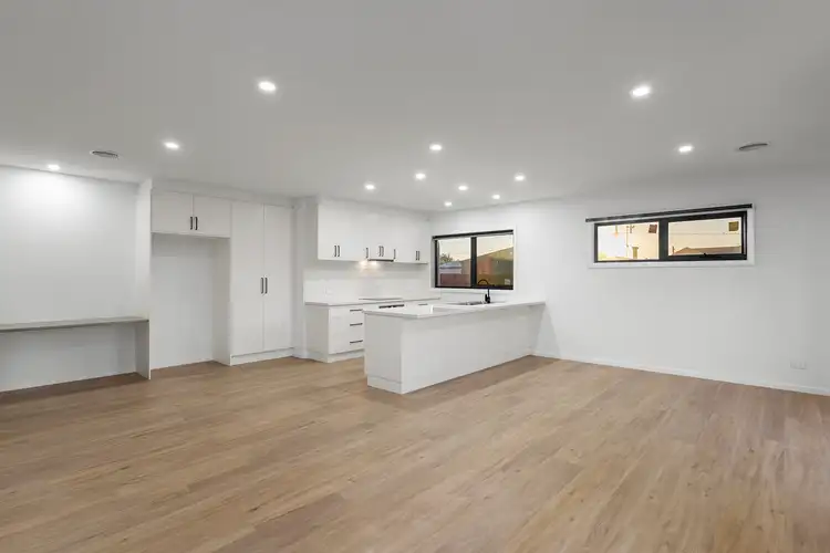 Third view of Homely unit listing, 6/68 Hart Street, Colac VIC 3250