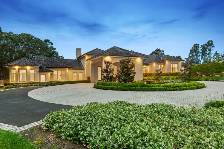 5 Cranstons Road, Middle Dural NSW 2158