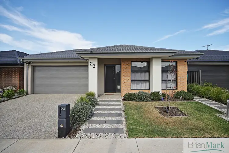 23 Gosfield Drive, Werribee VIC 3030