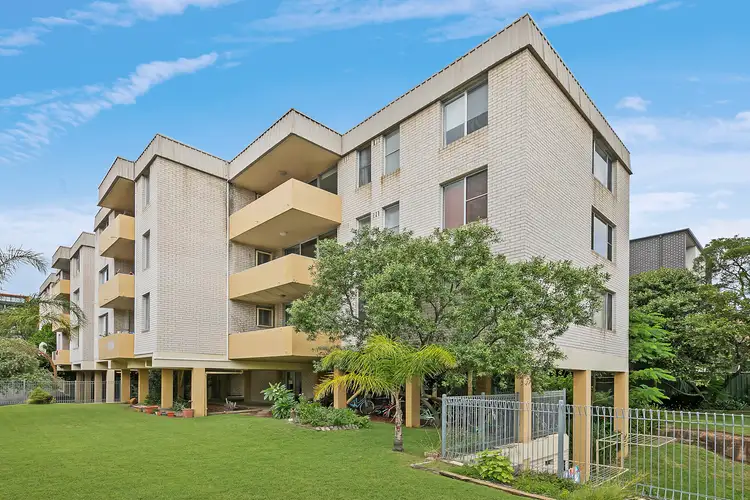 Main view of Homely unit listing, 10/13-14 Bank Street, Meadowbank NSW 2114