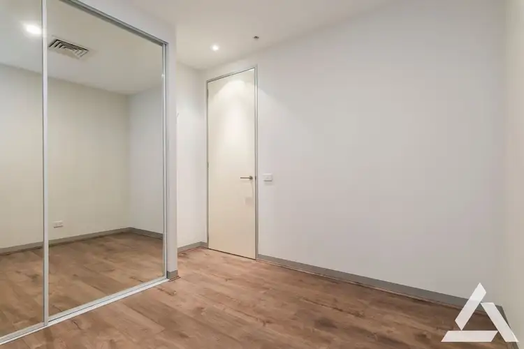 Fifth view of Homely apartment listing, 813/555 Flinders Street, Melbourne VIC 3000