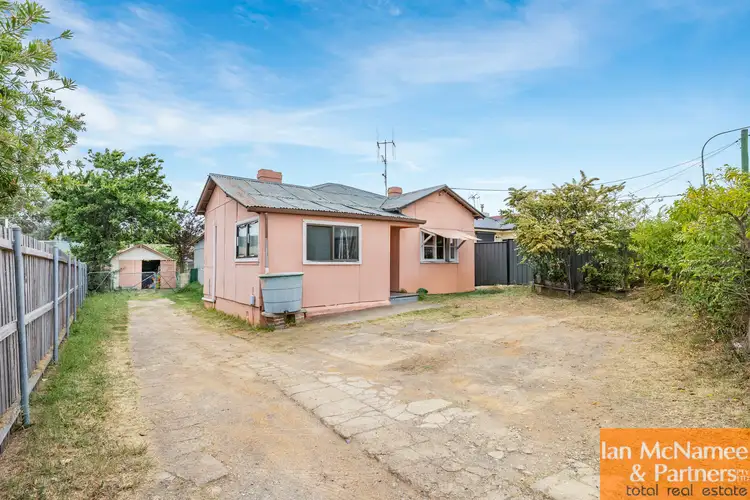 54 Cooma Street, Queanbeyan NSW 2620