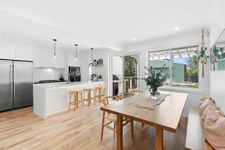2 Wombat Street, Berkeley Vale NSW 2261