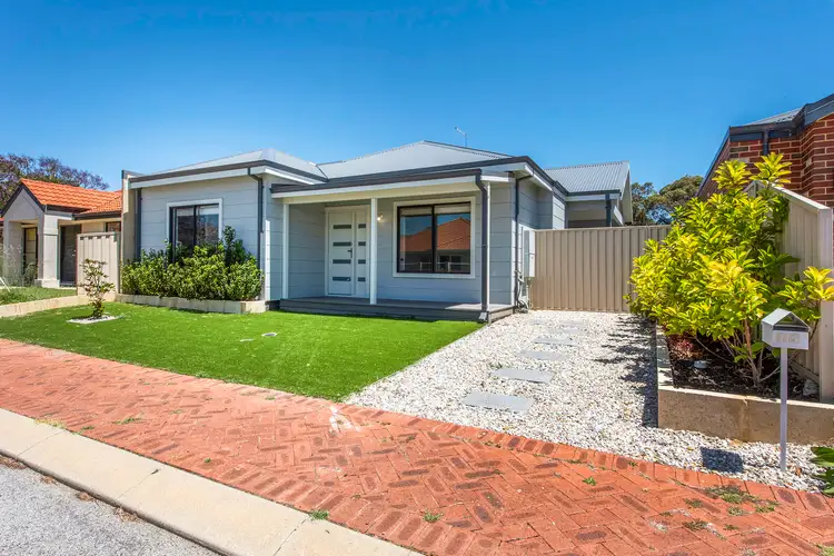 14 Eliza Pass, Madora Bay WA 6210