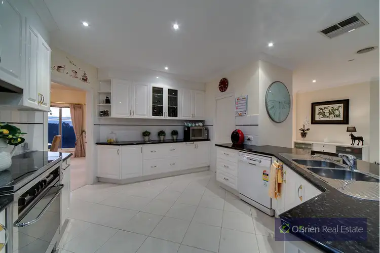 Fourth view of Homely house listing, 19 Ellesse Way, Berwick VIC 3806