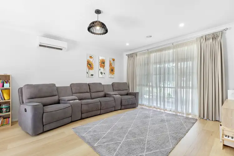 Sixth view of Homely house listing, 3 Vista Close, Gisborne VIC 3437