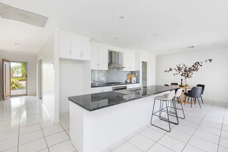 Fifth view of Homely house listing, 7 Immacolatta Rise, Red Cliffs VIC 3496