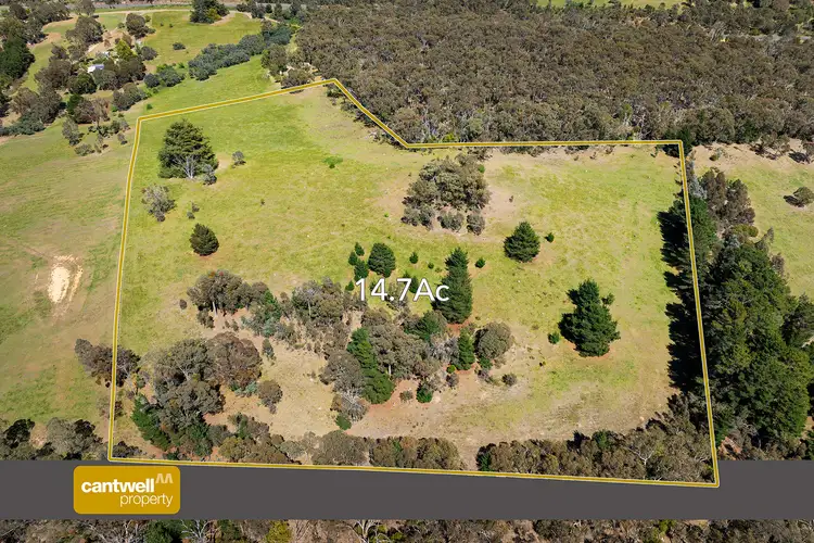 CA 9B Railway Road, Elphinstone VIC 3448