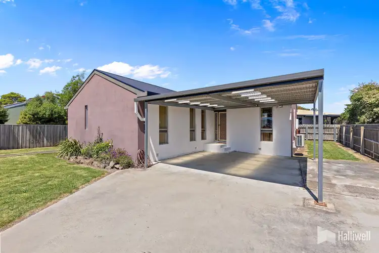 10 Gatty Place