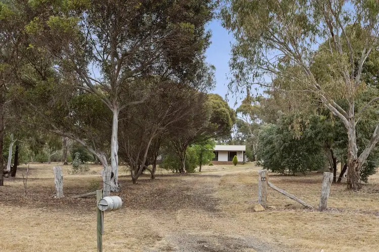 Main view of Homely house listing, 66 Elma Court, Daisy Hill VIC 3465