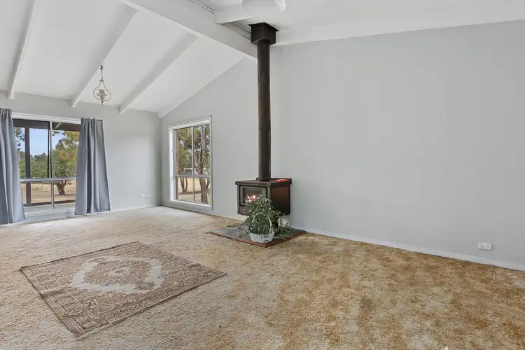 Fifth view of Homely house listing, 66 Elma Court, Daisy Hill VIC 3465