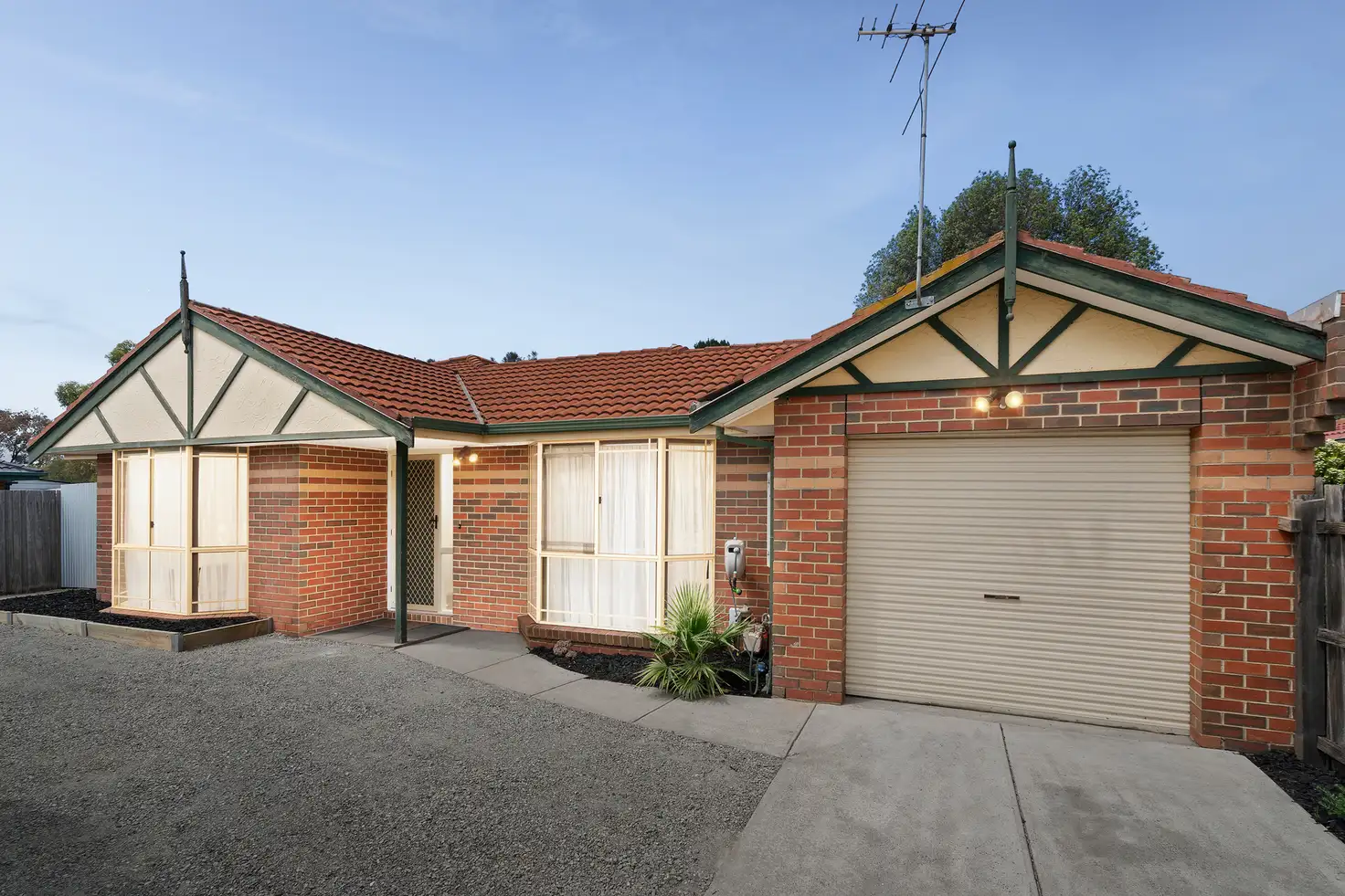 Main view of Homely house listing, 2/37 Bourke Crescent, Hoppers Crossing VIC 3029