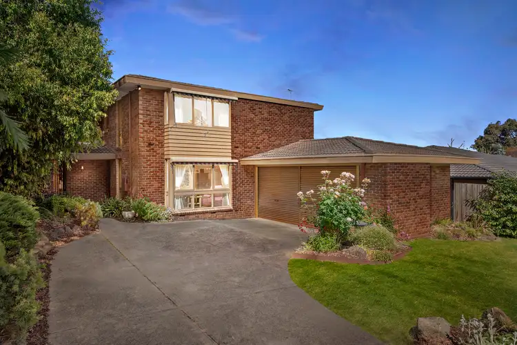 35 Hamilton Drive, Ringwood North VIC 3134