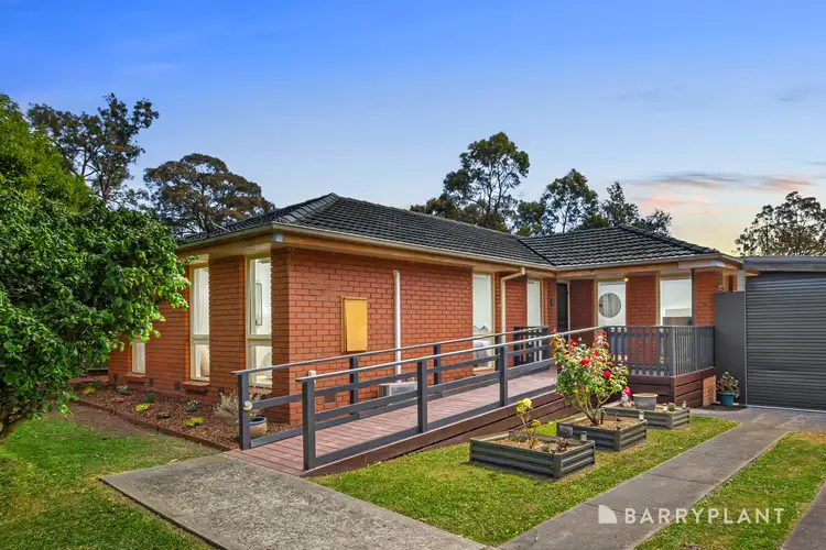 8 Rome Beauty Avenue, The Basin VIC 3154