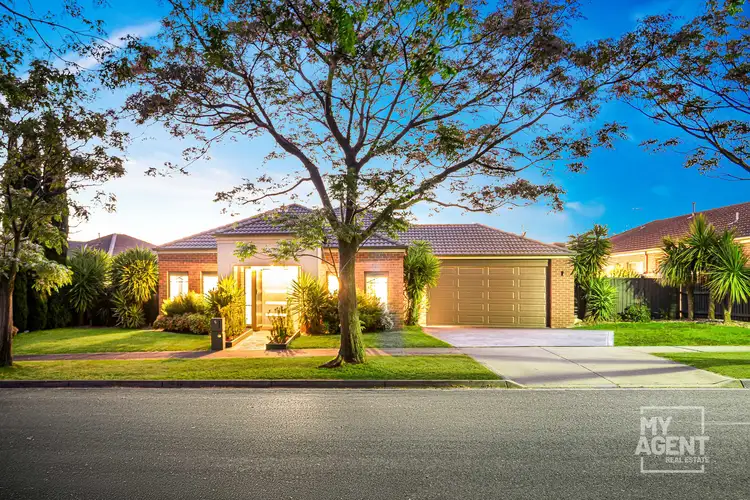 5 Lauderdale Drive, Craigieburn VIC 3064
