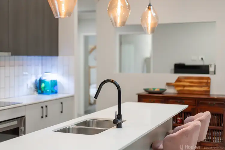 Sixth view of Homely house listing, 39 Ponting Circuit, Pallara QLD 4110