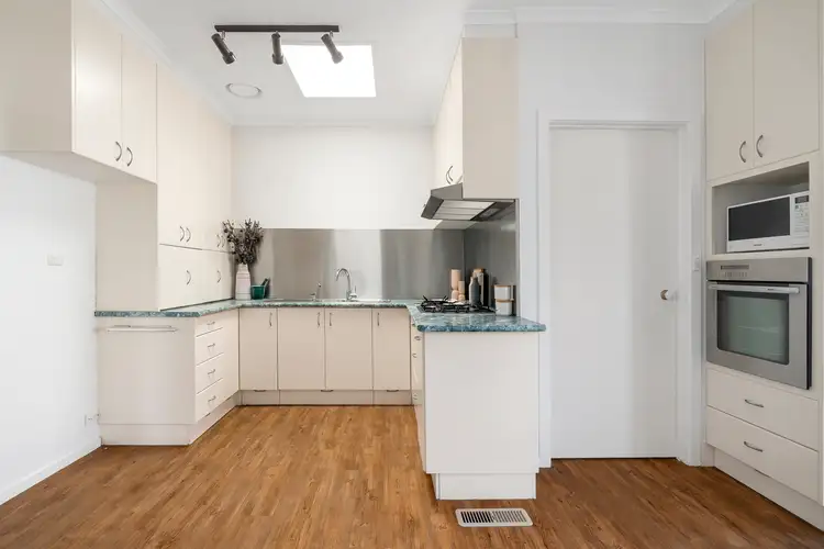 Fifth view of Homely villa listing, 4/36-38 Osborne Avenue, Glen Iris VIC 3146