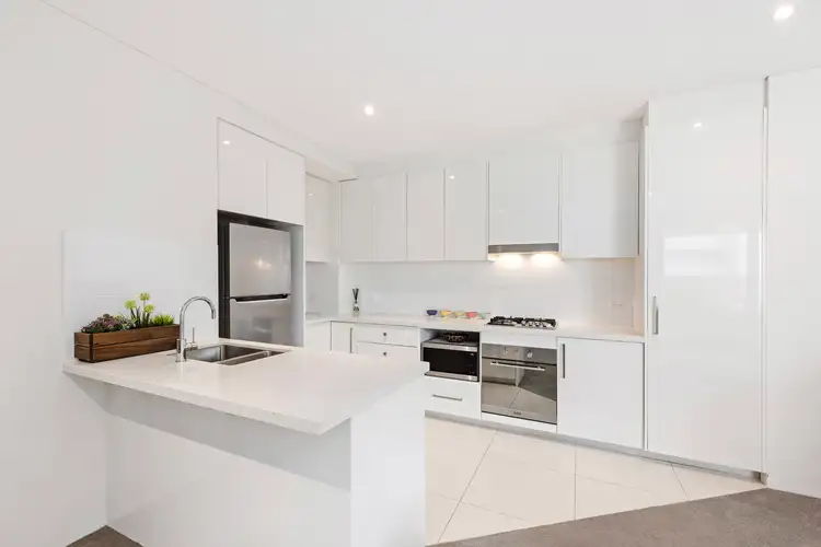 Third view of Homely apartment listing, 15/72-74 Pacific Parade, Dee Why NSW 2099