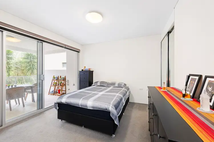 Fifth view of Homely apartment listing, 15/72-74 Pacific Parade, Dee Why NSW 2099