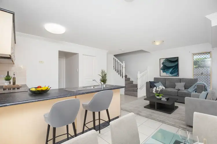 3/22 High Street
