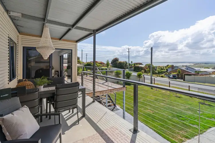 60 Emma Street, Bridport TAS 7262