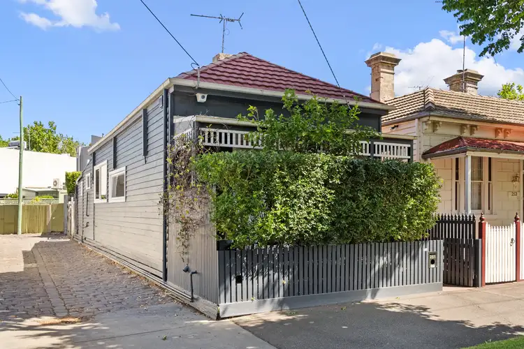 251 Bridport Street West, Albert Park VIC 3206