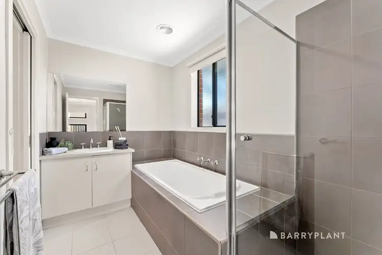 Sixth view of Homely house listing, 270 The Lakes Boulevard, South Morang VIC 3752