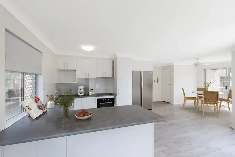 Fifth view of Homely apartment listing, 4/92 Station Road, Indooroopilly QLD 4068