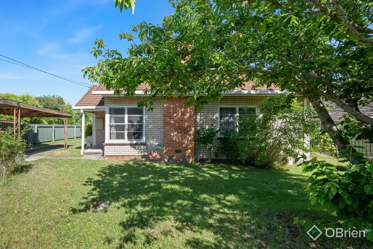 Second view of Homely house listing, 4 Maxwell Street, Wangaratta VIC 3677
