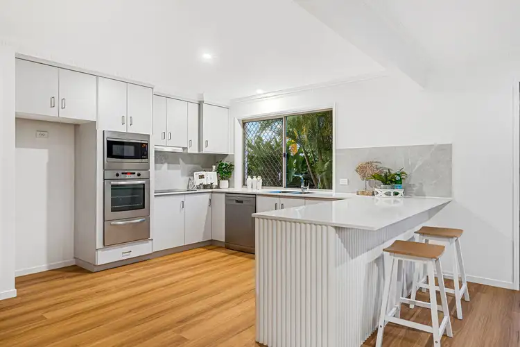 Sixth view of Homely house listing, 8 Charlotte Court, Ormiston QLD 4160