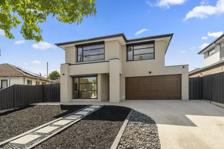 19 Hughes Crescent, Dandenong North VIC 3175