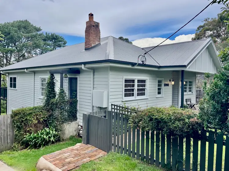 22 Hazelbrook Parade, Hazelbrook NSW 2779