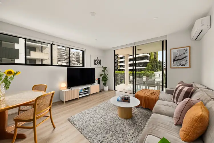 Second view of Homely apartment listing, 504/8 Masters Street, Newstead QLD 4006