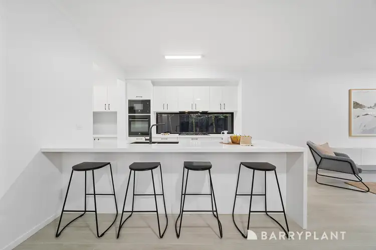 Fifth view of Homely house listing, 8 Fairlight Avenue, Keysborough VIC 3173