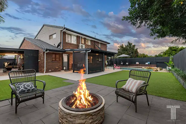 81 Cadogan Street, Carindale QLD 4152