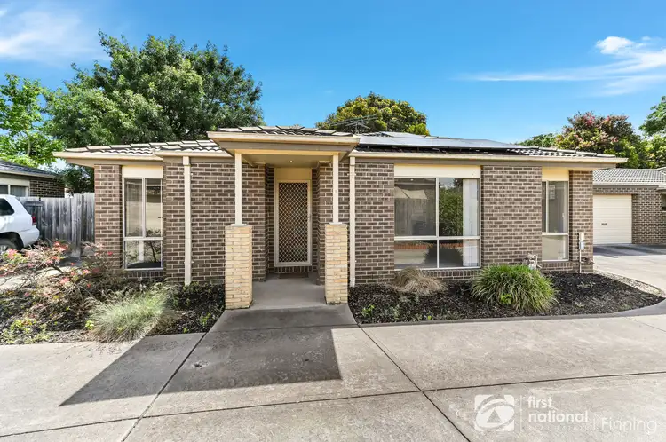 Main view of Homely unit listing, 2/7-9 Elizabeth Street, Cranbourne North VIC 3977