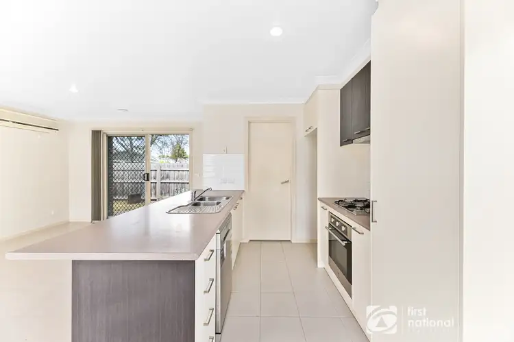 Fifth view of Homely unit listing, 2/7-9 Elizabeth Street, Cranbourne North VIC 3977