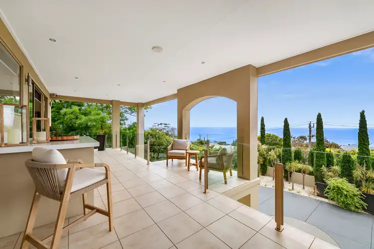2 Matong Road, Mount Eliza VIC 3930