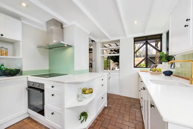 Sixth view of Homely house listing, 14 The Parapet, Castlecrag NSW 2068