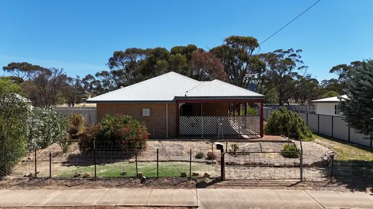 7 Forrest Street, Beverley WA 6304
