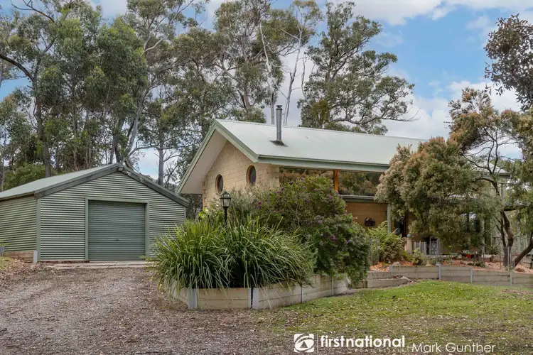 320 Lowes Road, Healesville VIC 3777