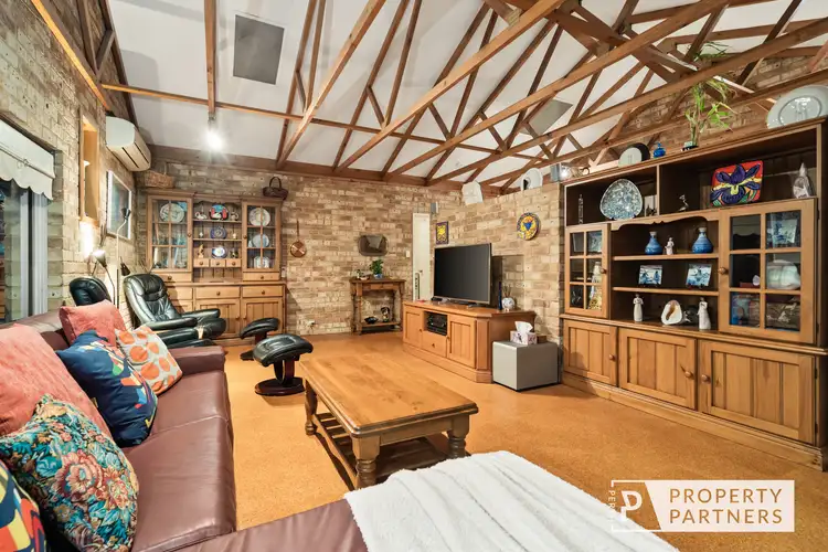 Fifth view of Homely house listing, 6 Burtonia Close, Duncraig WA 6023