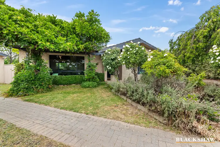13 Wedgwood Close, Chisholm ACT 2905