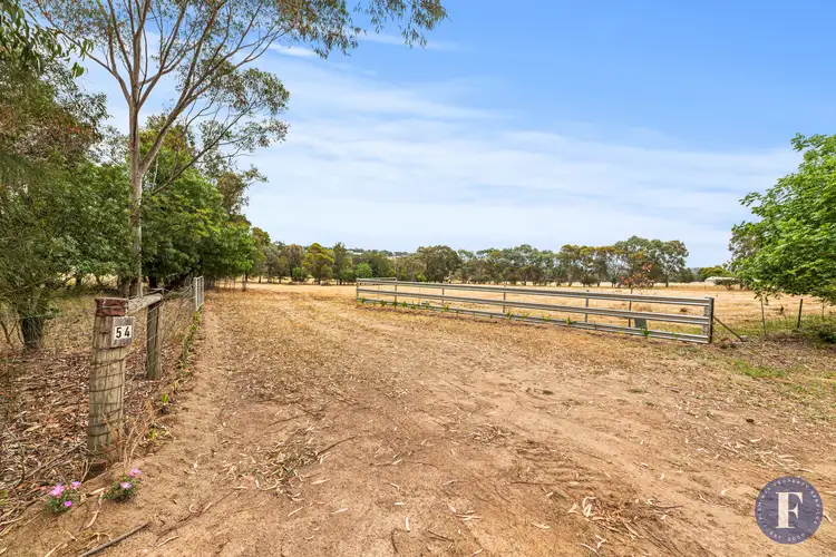 54 Kellys Road, Young NSW 2594