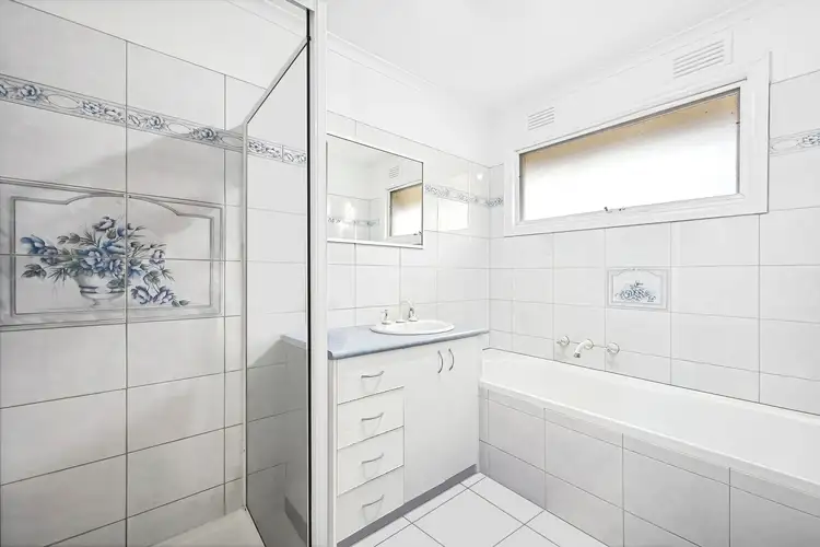 Sixth view of Homely house listing, 9 Newton Avenue, Bell Post Hill VIC 3215