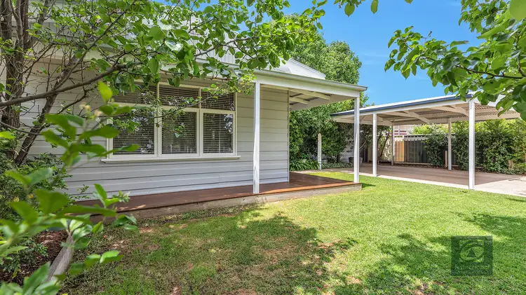 16 Premier Street, Echuca VIC 3564
