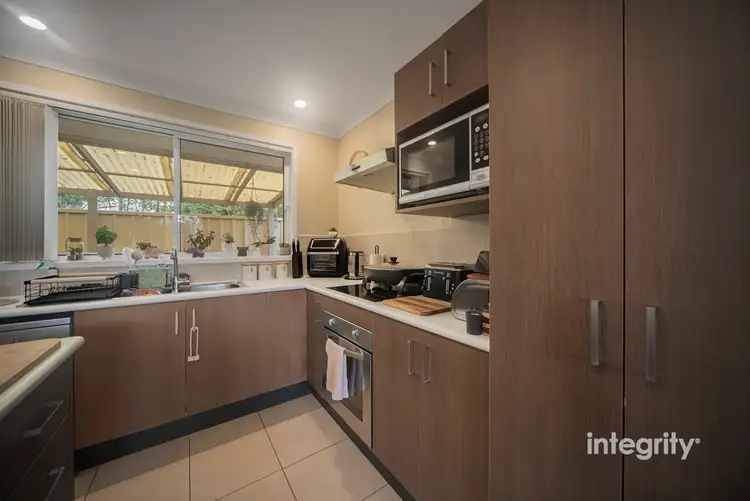 Fifth view of Homely house listing, 2/20 Lightwood Drive, West Nowra NSW 2541