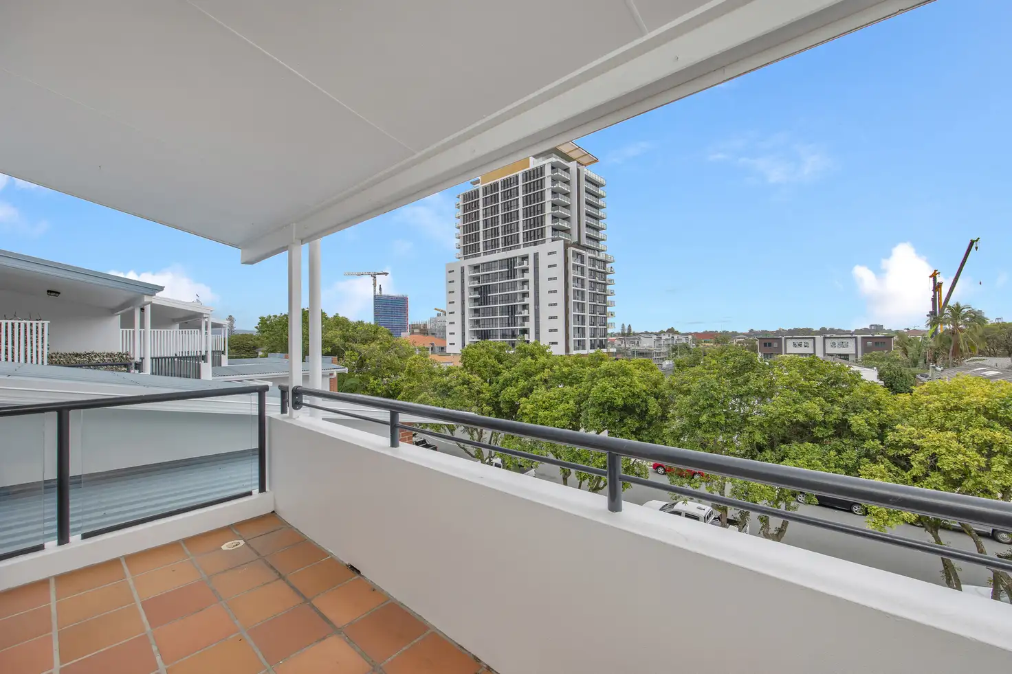 Main view of Homely apartment listing, 25/20-26 Illawong Street, Chevron Island QLD 4217