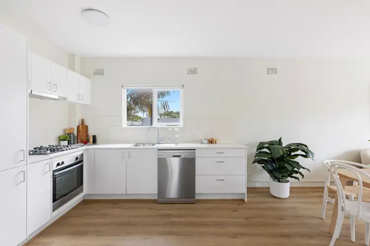 Fourth view of Homely unit listing, 4/30 Eurobin Avenue, Manly NSW 2095