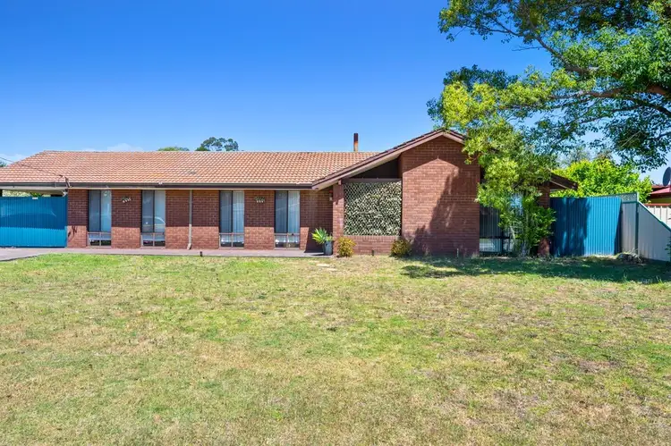 12 Poplar Court